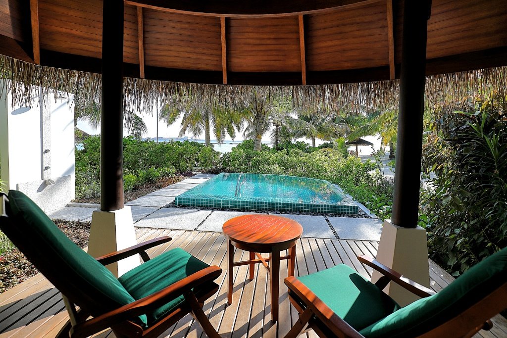 Sheraton Maldives Full Moon Resort 