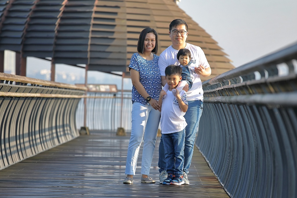 Family portrait Sungei Buloh Wetland Reserve Jensen Chua Photography