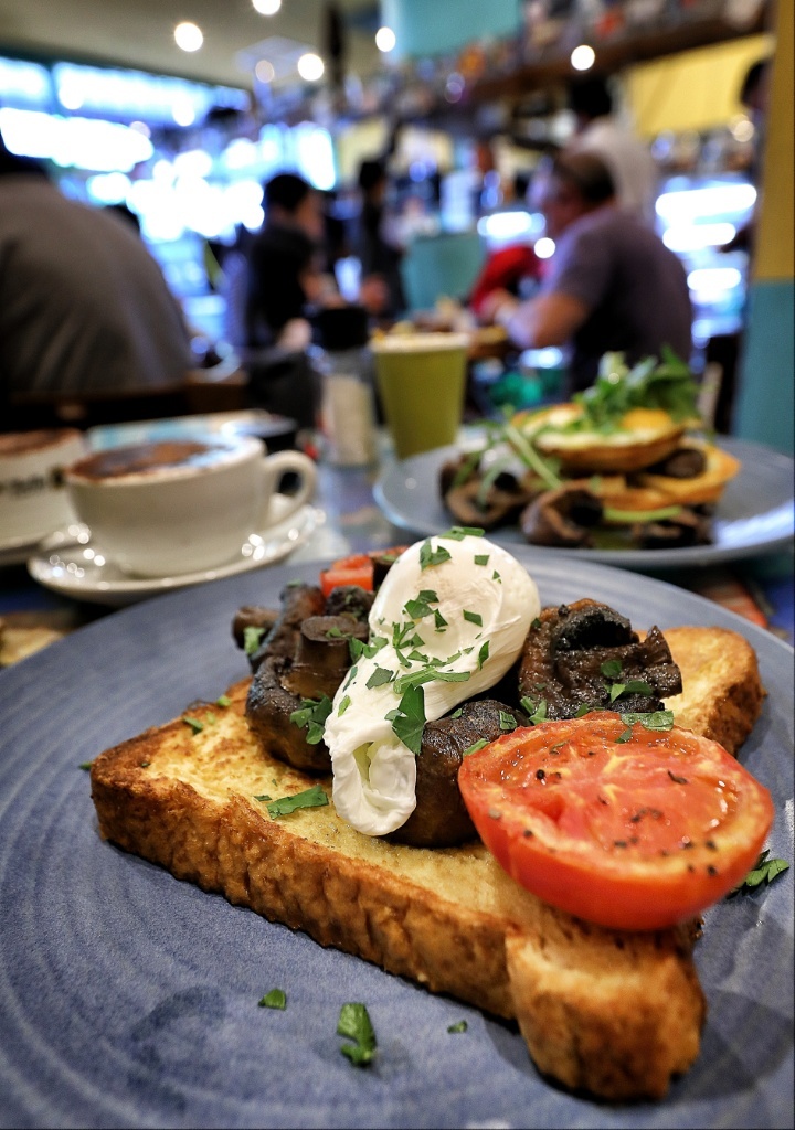 Adelaide-central-market-a-must-visit-when-in-Adelaide jensen jetblogger