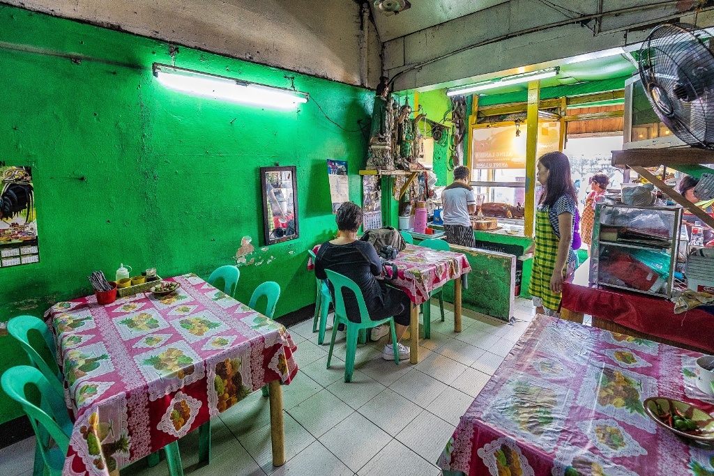 Escapade to Manila