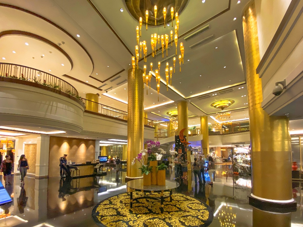 Manila Dusit Thani Hotel 