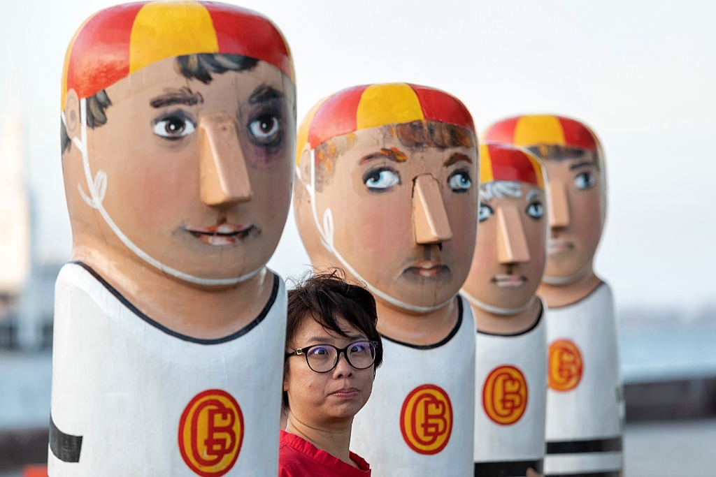 Geelong baywalk bollards
