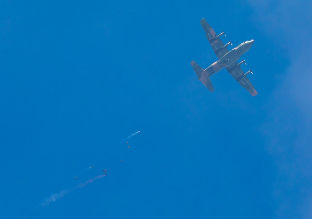 Red Lions exiting C130 