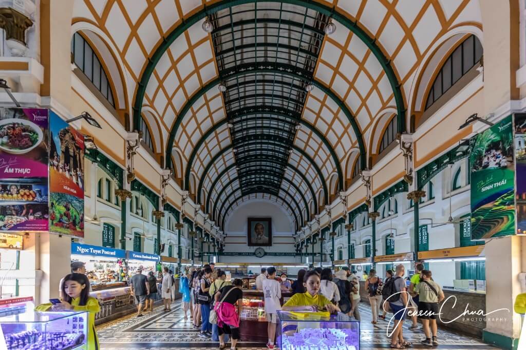 Solo travel to Saigon 